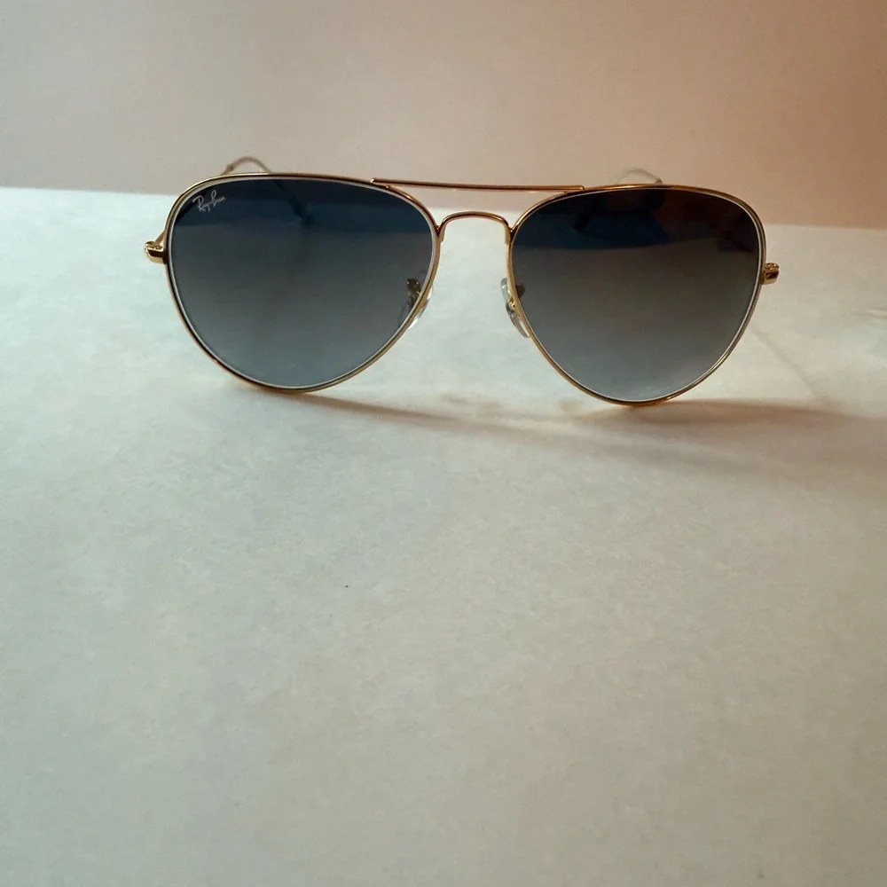 Ray-Ban Gold/ blue 001/32 Sunglasses RB3026 large